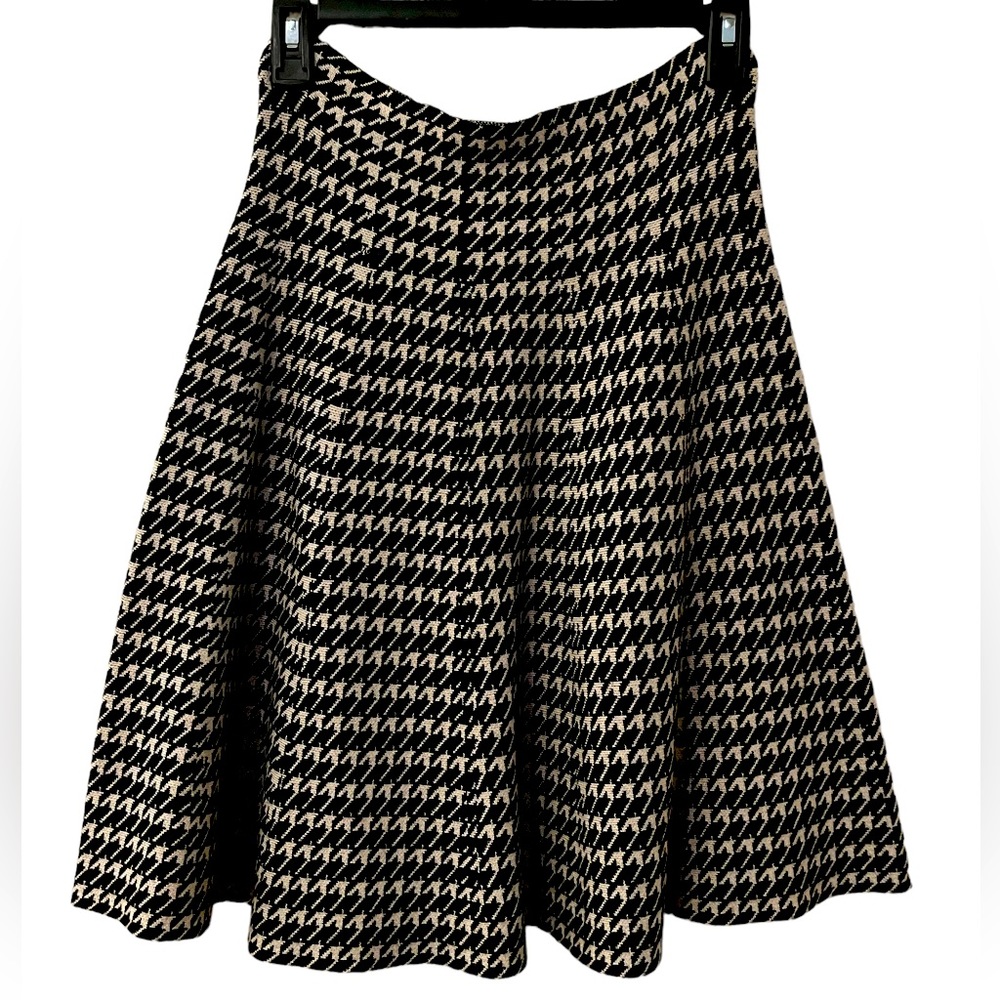 A-line skirt.
